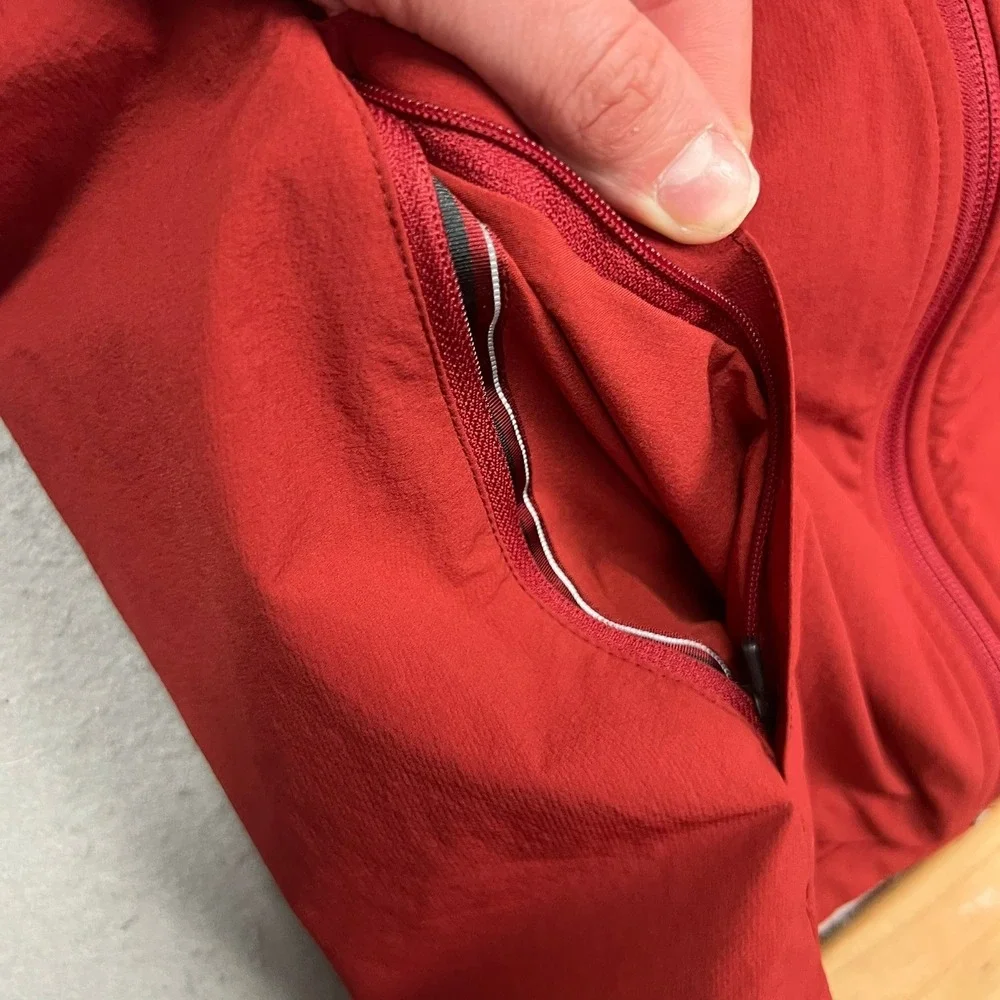 Kuhl Mens The One Hoody Red Full Zip Technical Hooded Jacket Size S